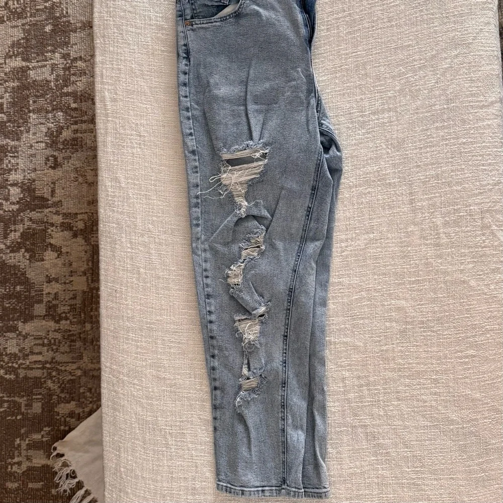HIGH RISE MOM JEAN - Picture 4 of 7